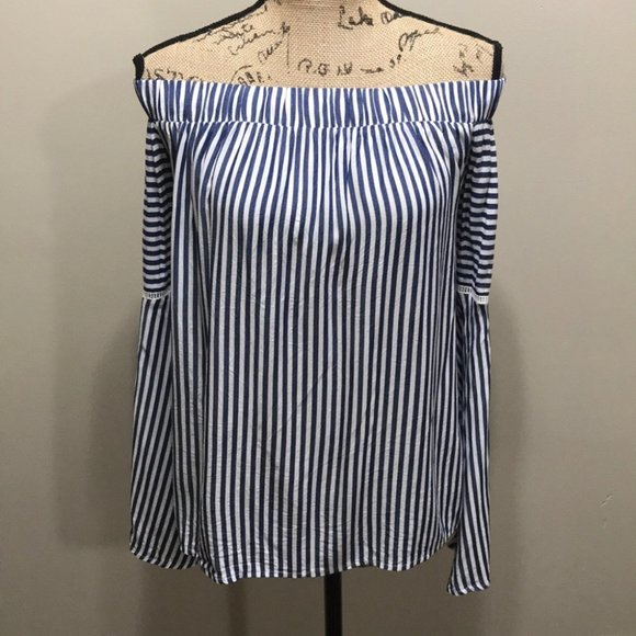 {Forever 21} Bell Sleeve OTS Striped Blouse - Picture 3 of 9